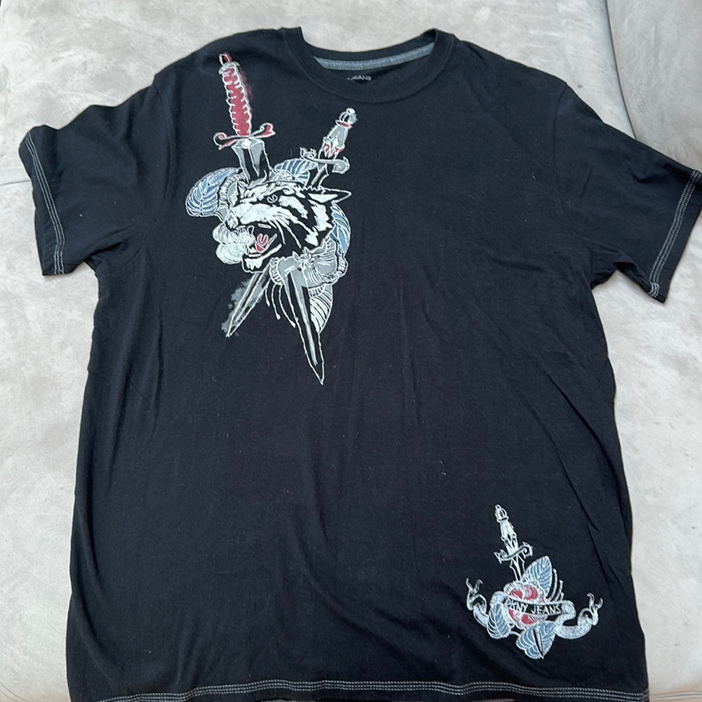DKNY Jeans men’s large graphic tee